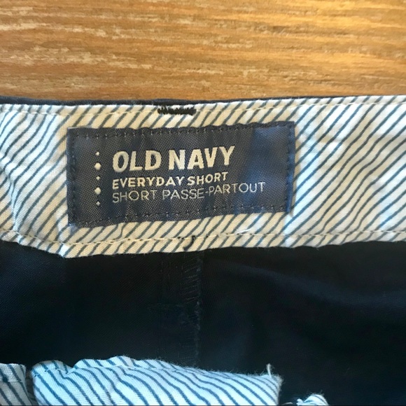 Short - Picture 2 of 8